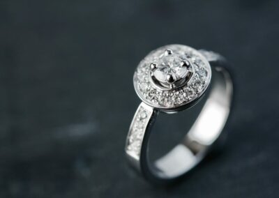 bague HELLICK or gris palladié et diamants