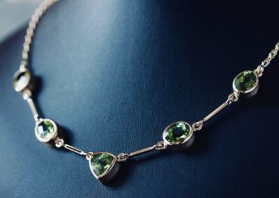 Collier PRAINHA Or jaune peridots