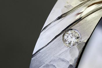 Tous les bijoux pour les hommes de Sébastien, créateur joaillier